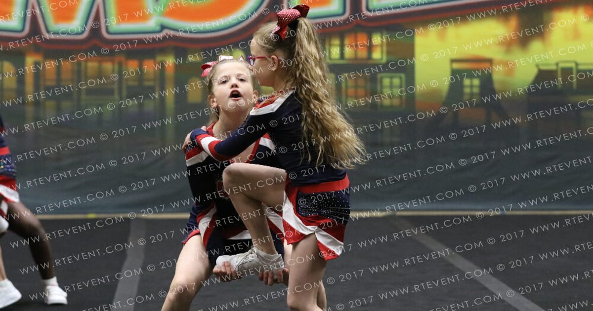 Cheerleader Academy CLA AXion · FC Amsterdam