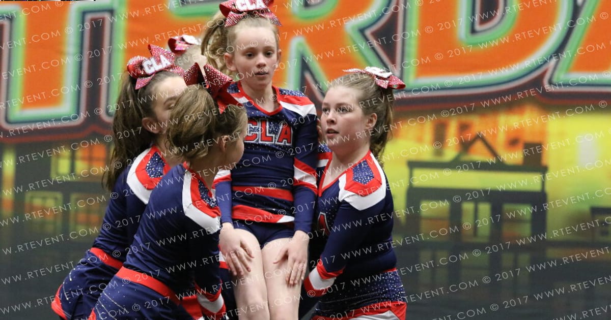 Cheerleader Academy CLA AXtreme · FC Amsterdam
