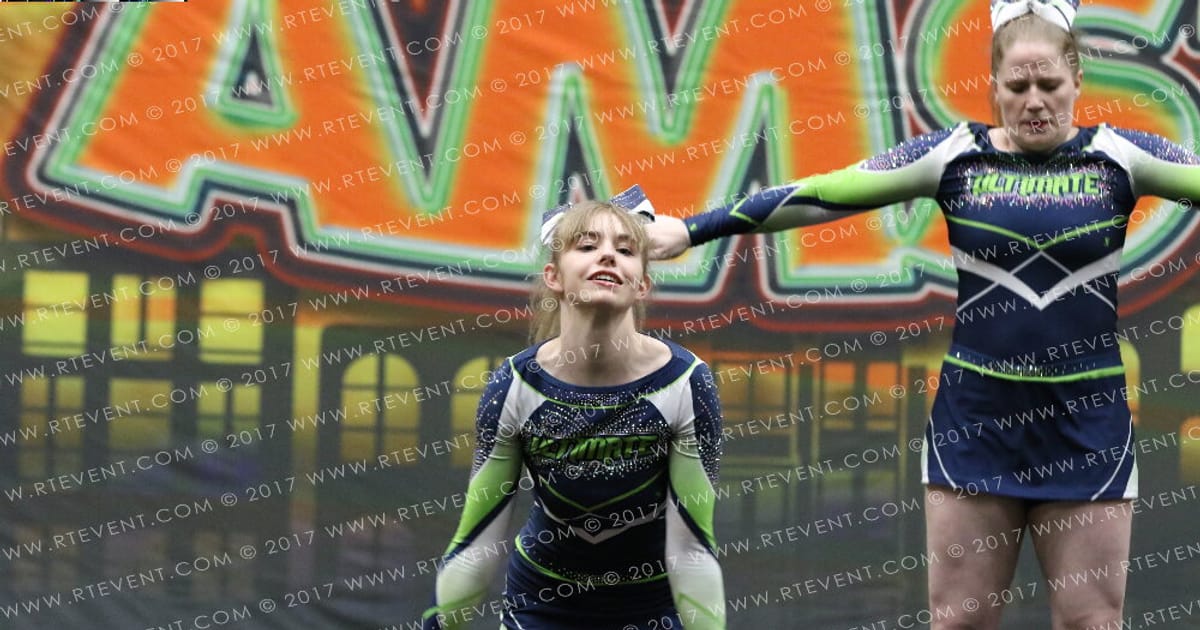 Ultimate Cheer All-Stars Apex · FC Amsterdam