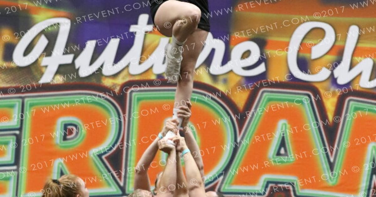 TVL Cheerleaders Supreme Hornets · FC Amsterdam