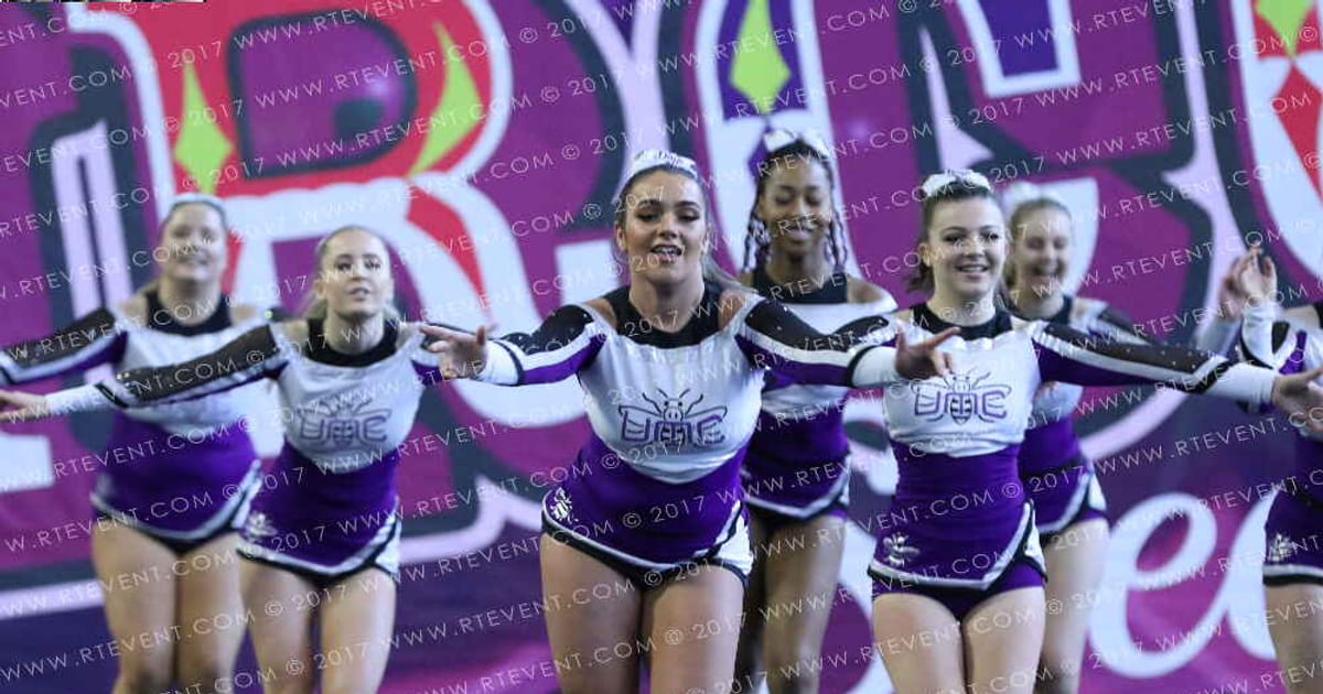 University of Manchester Cheerleaders Onyx · Circus Spectacular