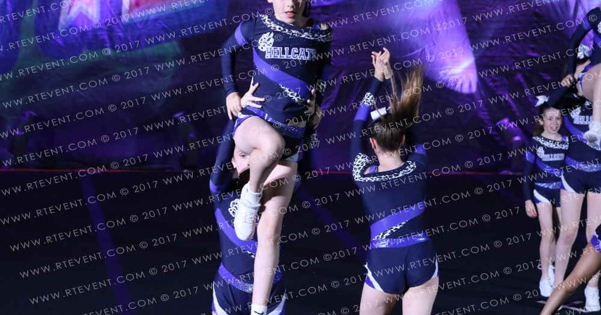 Hellcats Cheerleaders Lions · Into the Future