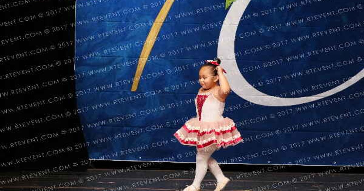 Holding Out For A Hero - Friday · Rad Summer Recital