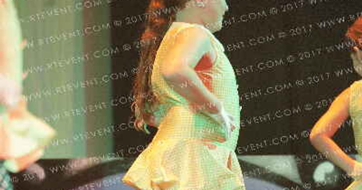 Uptown Girl NA · Thunderstruck