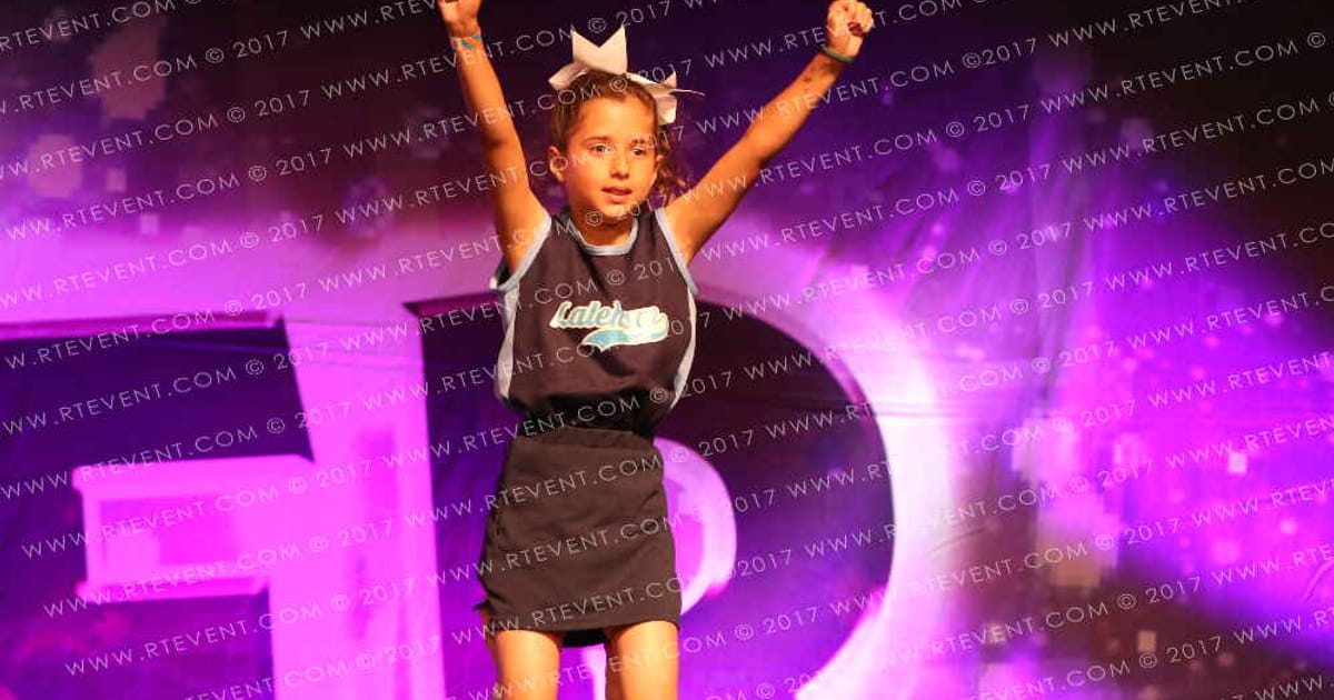 Laleham C of E Primary School Laleham Lightning Flash · FC Internationals