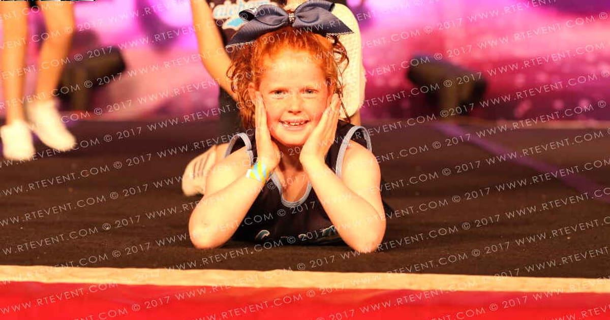 Laleham C of E Primary School Laleham Lightning Bolt · FC Internationals