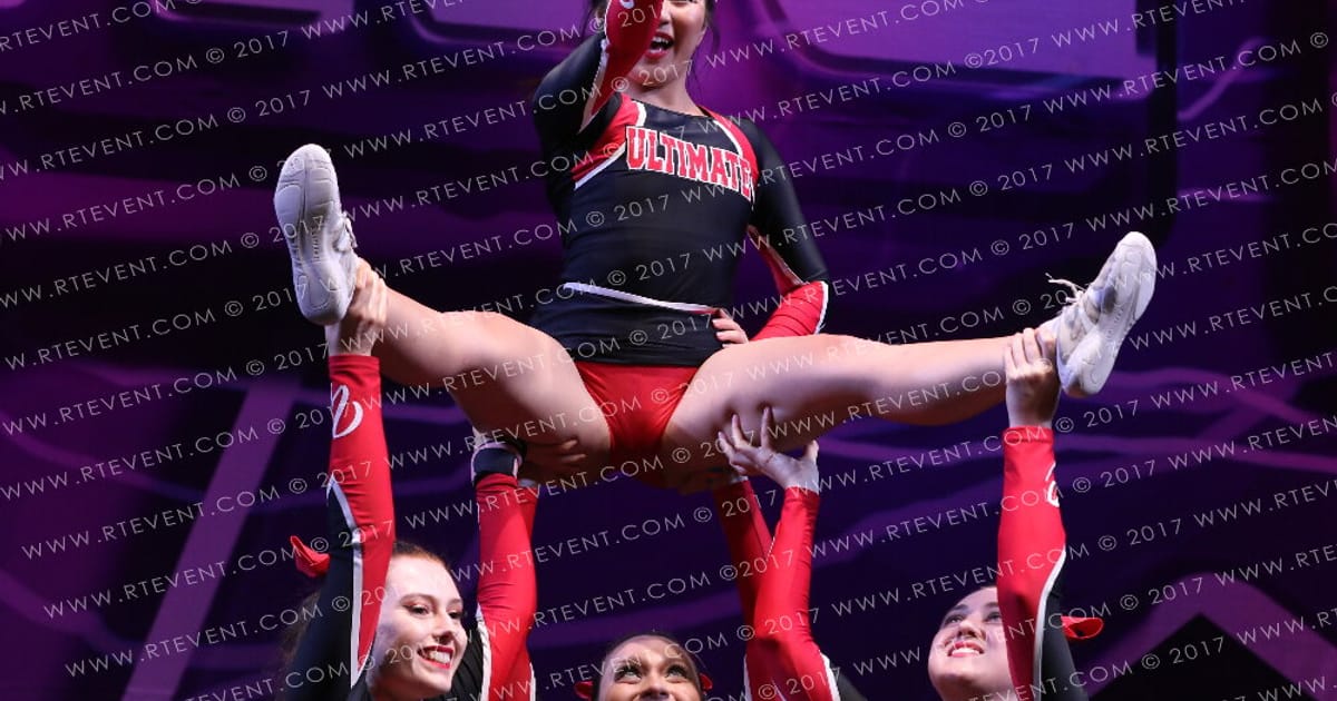 Ultimate Cheer Queens · FC Internationals