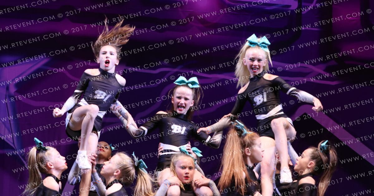 BLACK ICE ACADEMY Moonbeams · FC Internationals