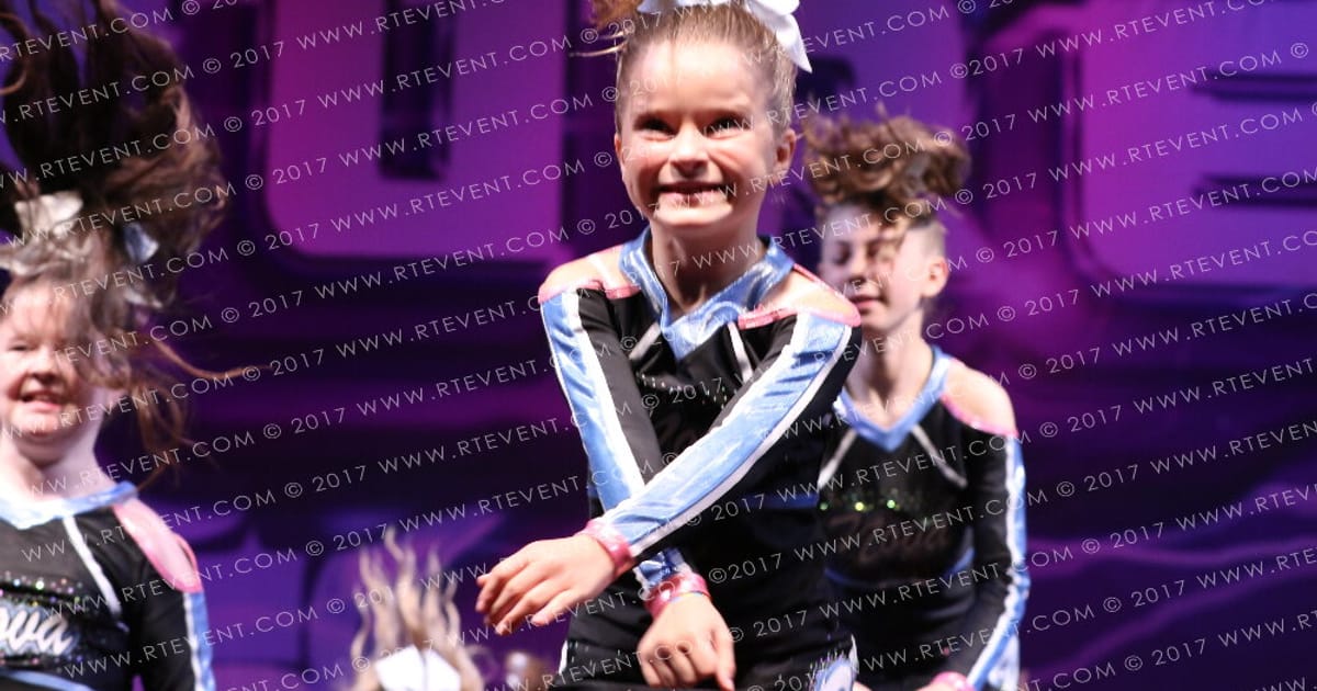 Nova Cheer Academy Stardust · FC Internationals