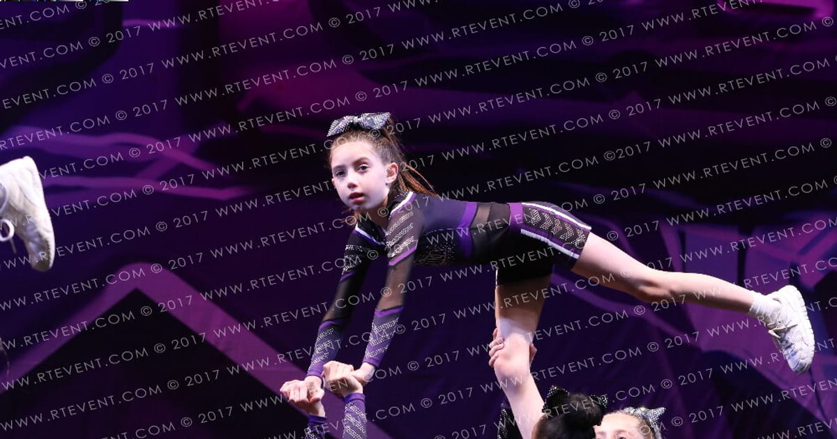 Casablanca Cheer Shooting Stars · FC Internationals