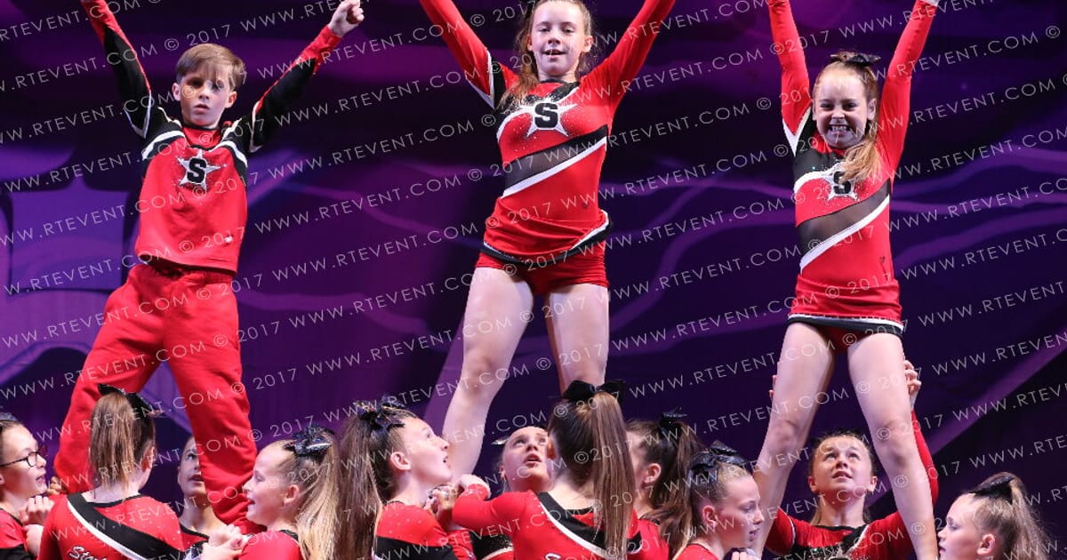 Starlights Cheer and Dance Galaxy · FC Internationals