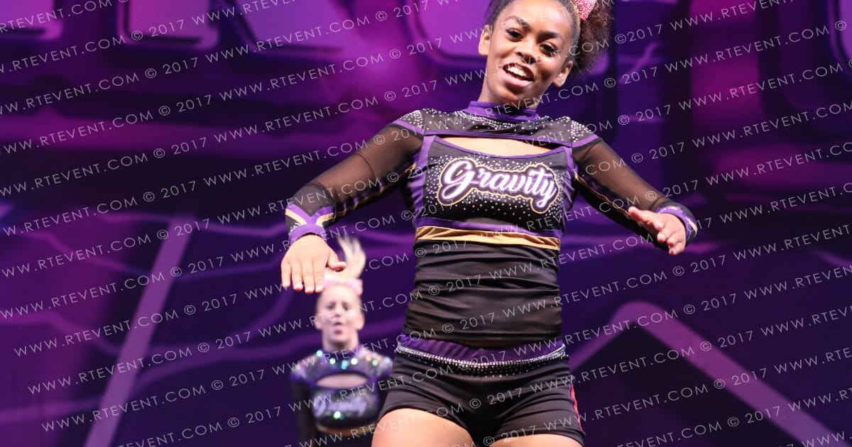 Casablanca Cheer Gravity · FC Internationals