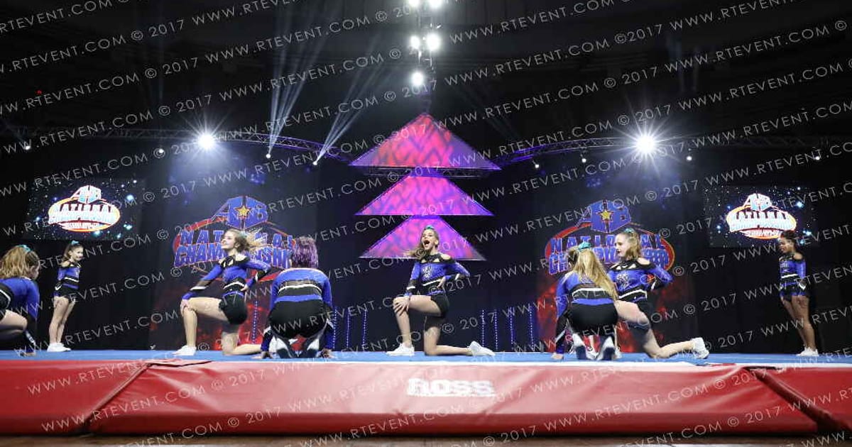 Cheer Athletics St. Louis RiffCats · Americas Best Kansas City Grand Nationals