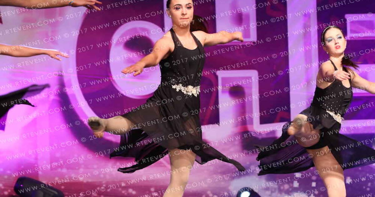 JC Dance and Cheer Academy JC Glitter White · FC Internationals