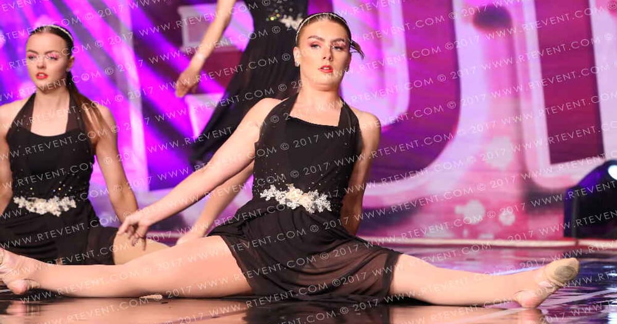 JC Dance and Cheer Academy JC Glitter White · FC Internationals