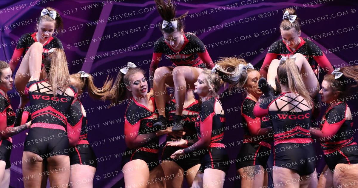 Galaxy Cheerleaders ECLIPSE · FC Internationals