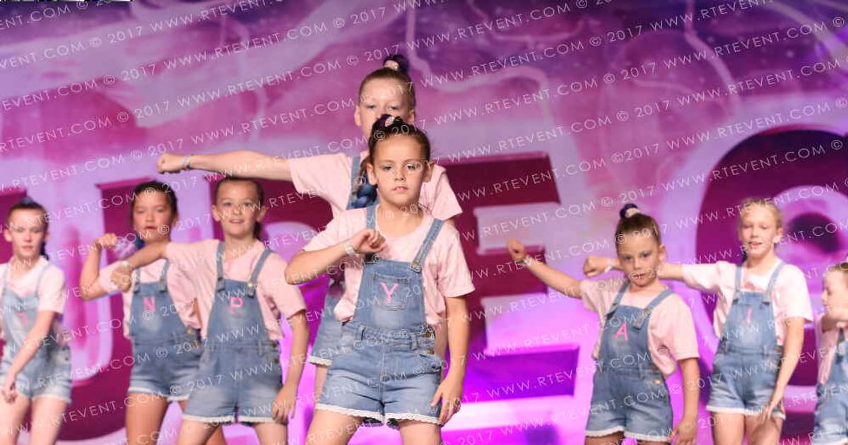 Storm Athletics PONYTAIL · FC Internationals