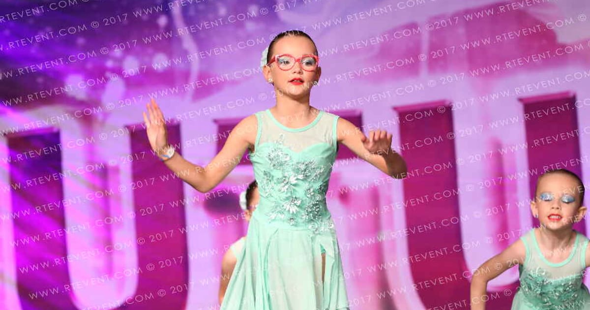 JC Dance and Cheer Academy JC Starlight · FC Internationals