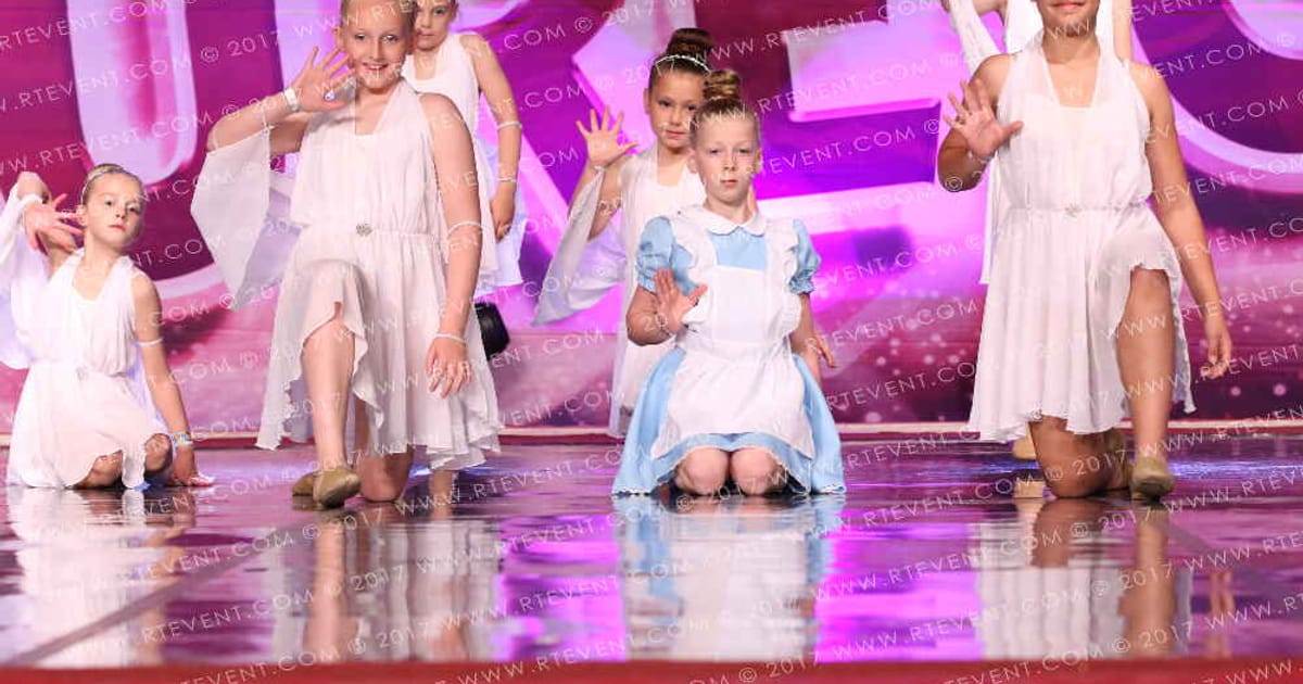 Storm Athletics WELCOME TO WONDERLAND · FC Internationals