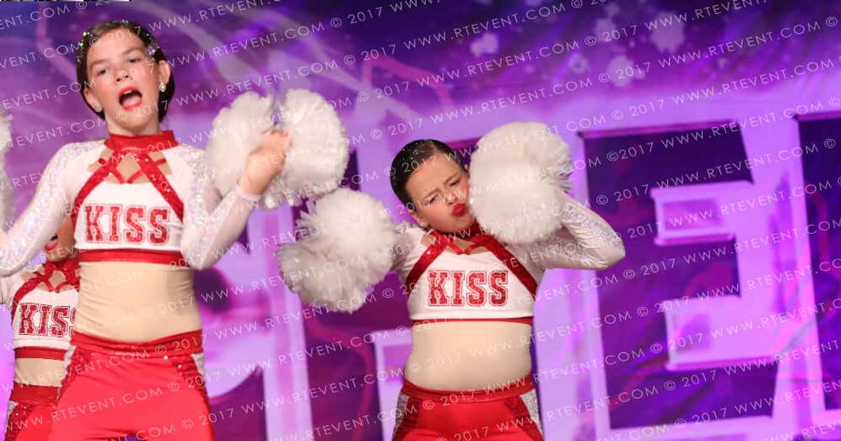 Team Love Cheer Kiss · FC Internationals