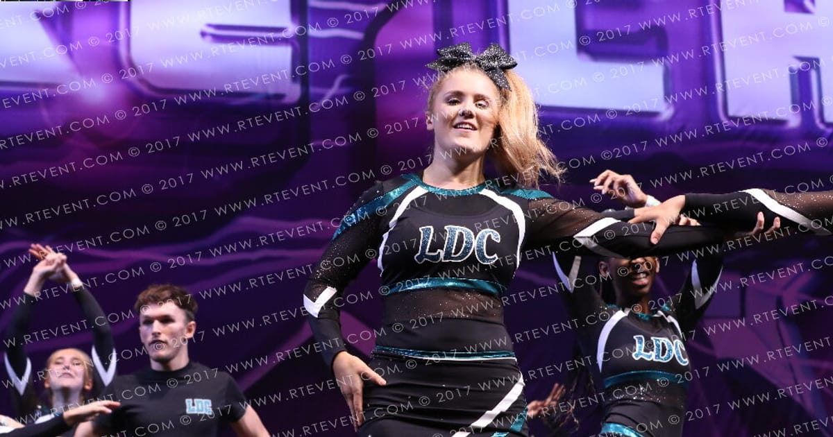 London Dynasty Cheer Royalty · FC Internationals