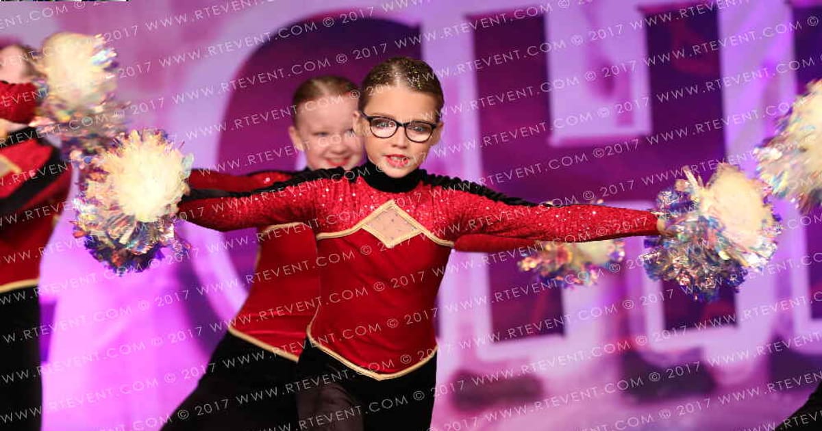 Gold Star Cheer and Dance Twinkles · FC Internationals