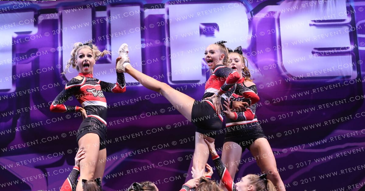 Twisted Cheer and Dance Infamous · FC Internationals
