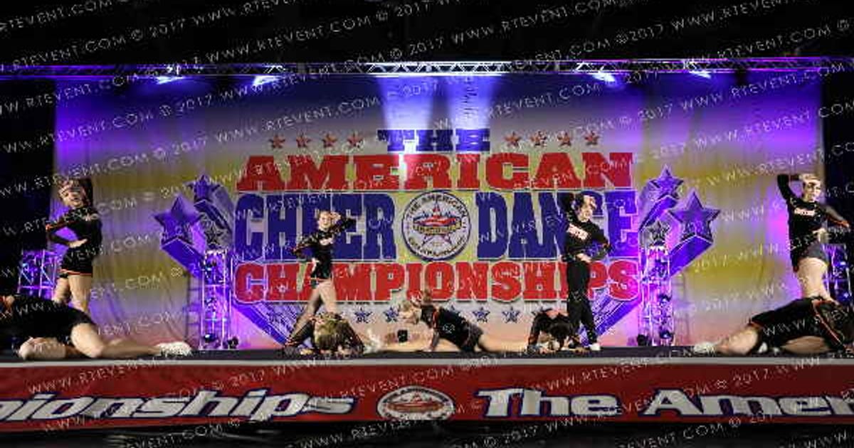 United Tumbling and Cheer Junior Snipers · Northwest Portlans