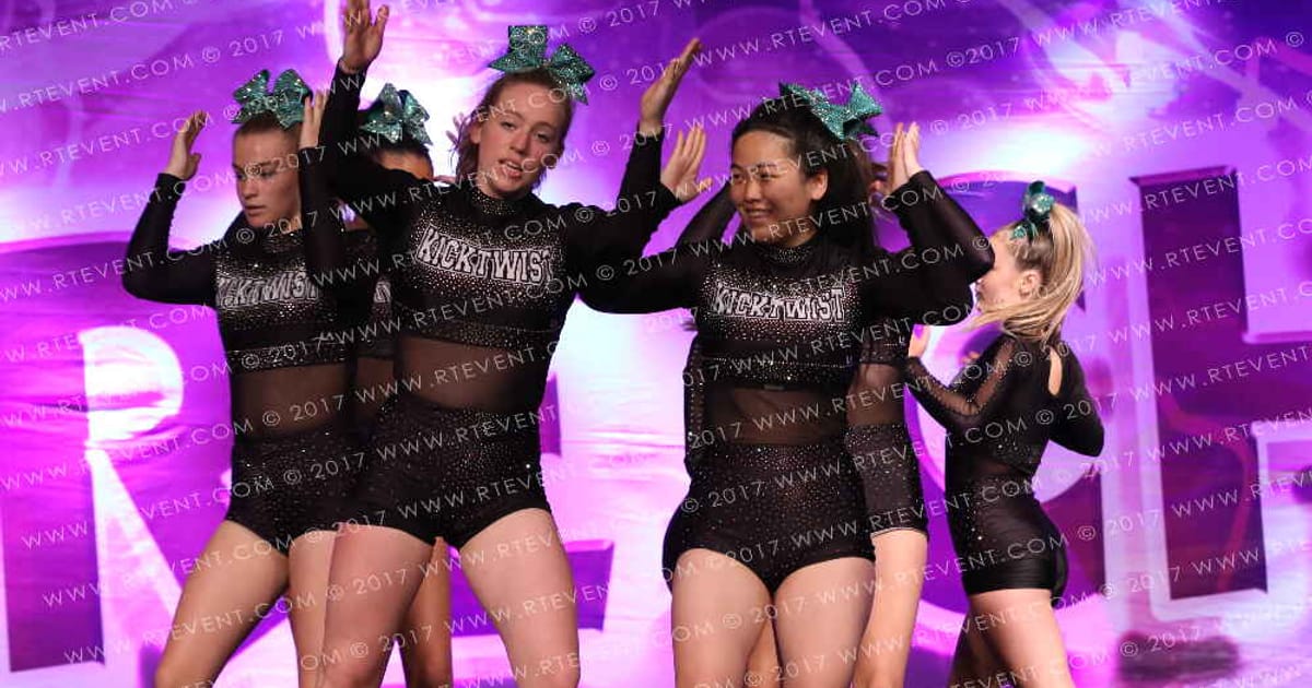 Kick Twist Cheerleading Kiwi · FC Internationals