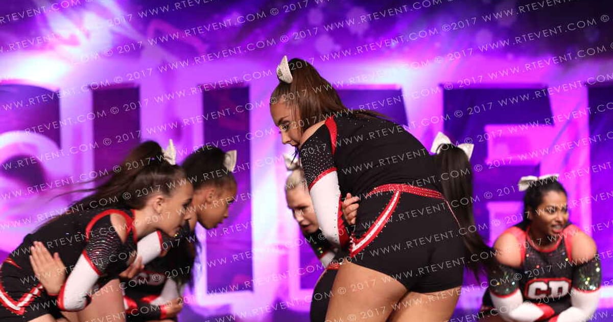Coventry Dynamite FLARE GIRLS · FC Internationals