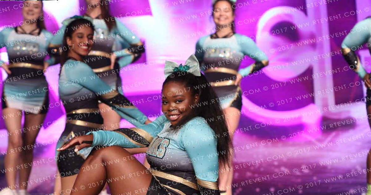 Sparks Allstars Glimmer · FC Internationals