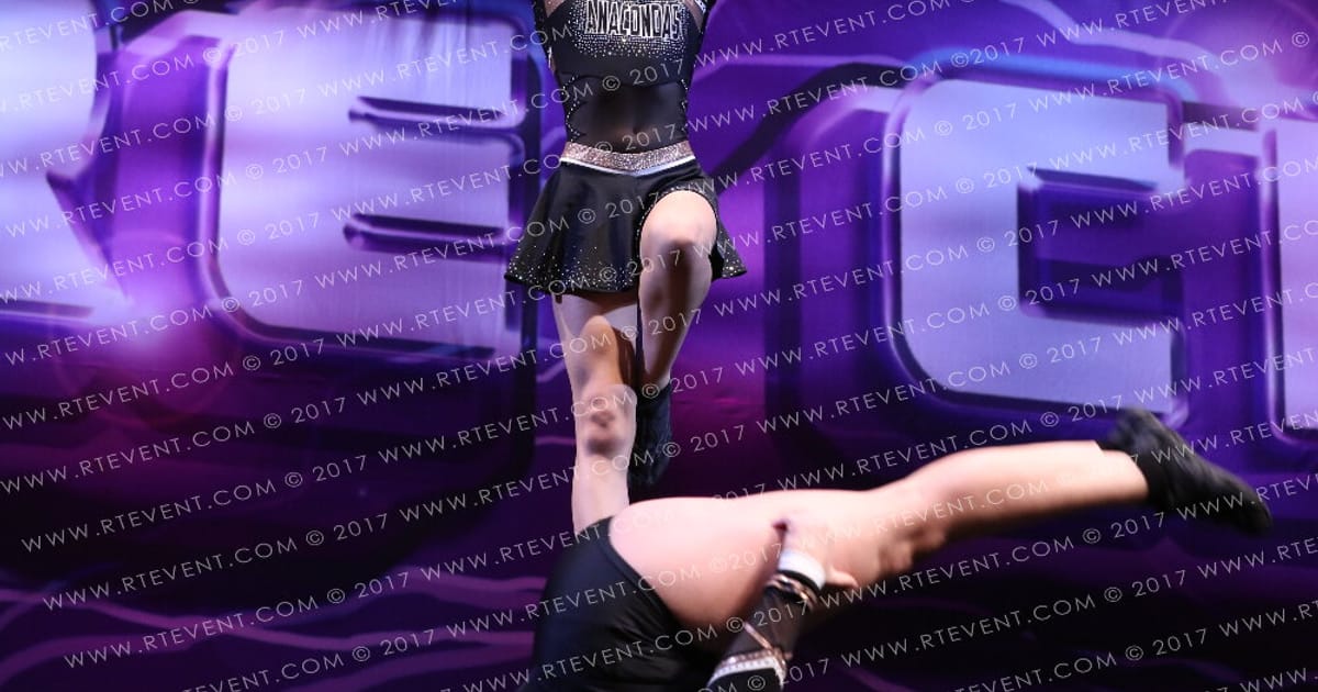 Cheer Worlds Round Team 6 · FC Internationals