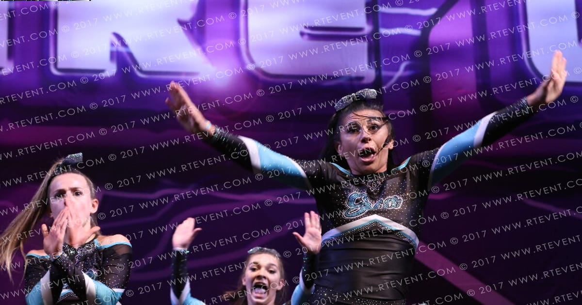 Cheer Worlds Round Team 7 · FC Internationals