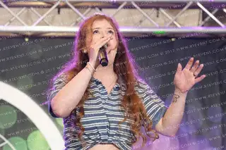 1074 - Hannah Bruschke Germany