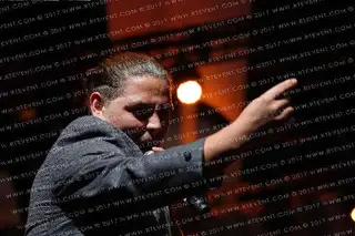1042 - Damian Beer South Africa - Showcase
