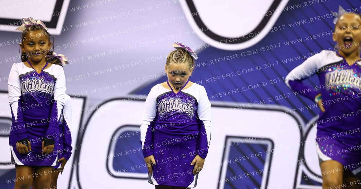 FRANKLIN JR WILDCATS WHITE · Reload