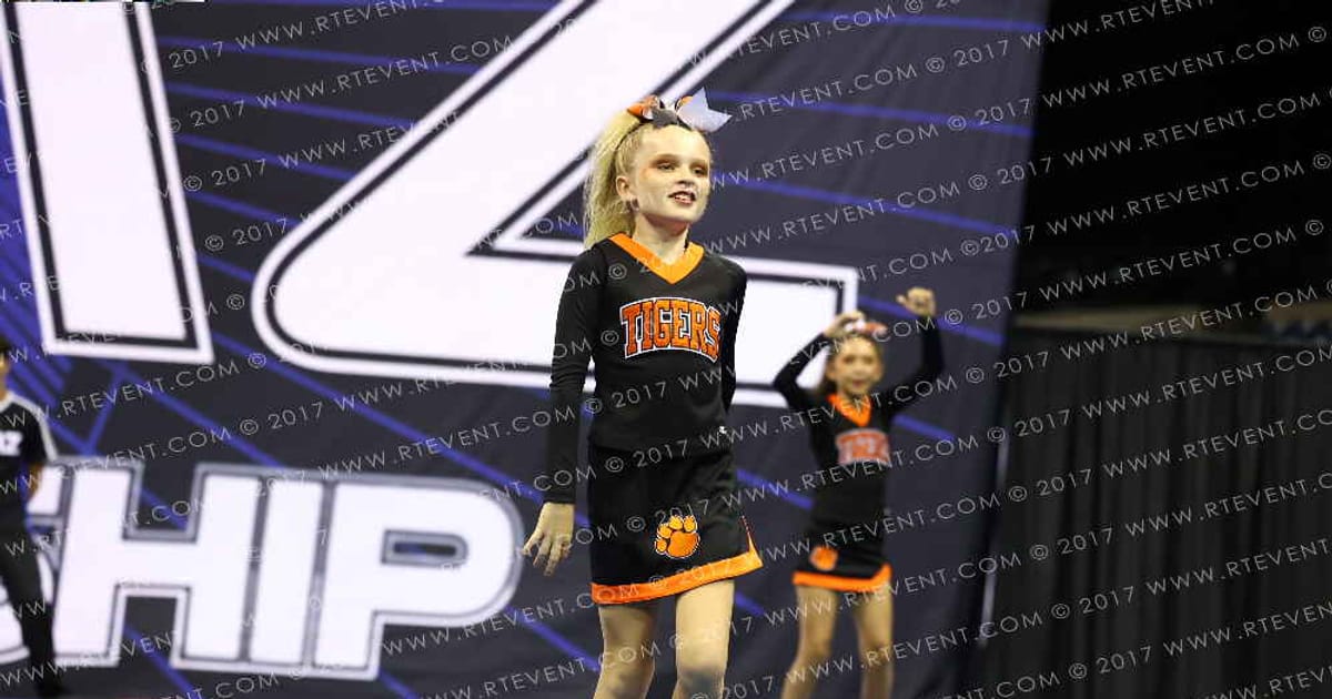 ROSEVILLE JR TIGERS PEEWEE · Reload