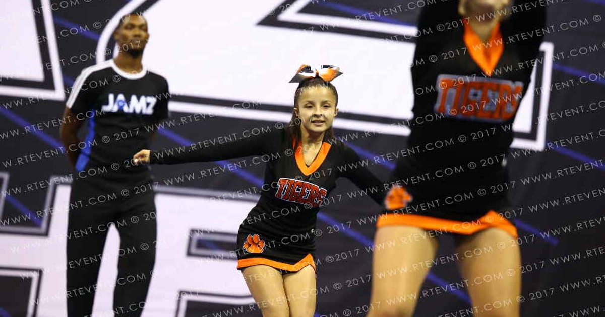 ROSEVILLE JR TIGERS MIDGETS · Reload