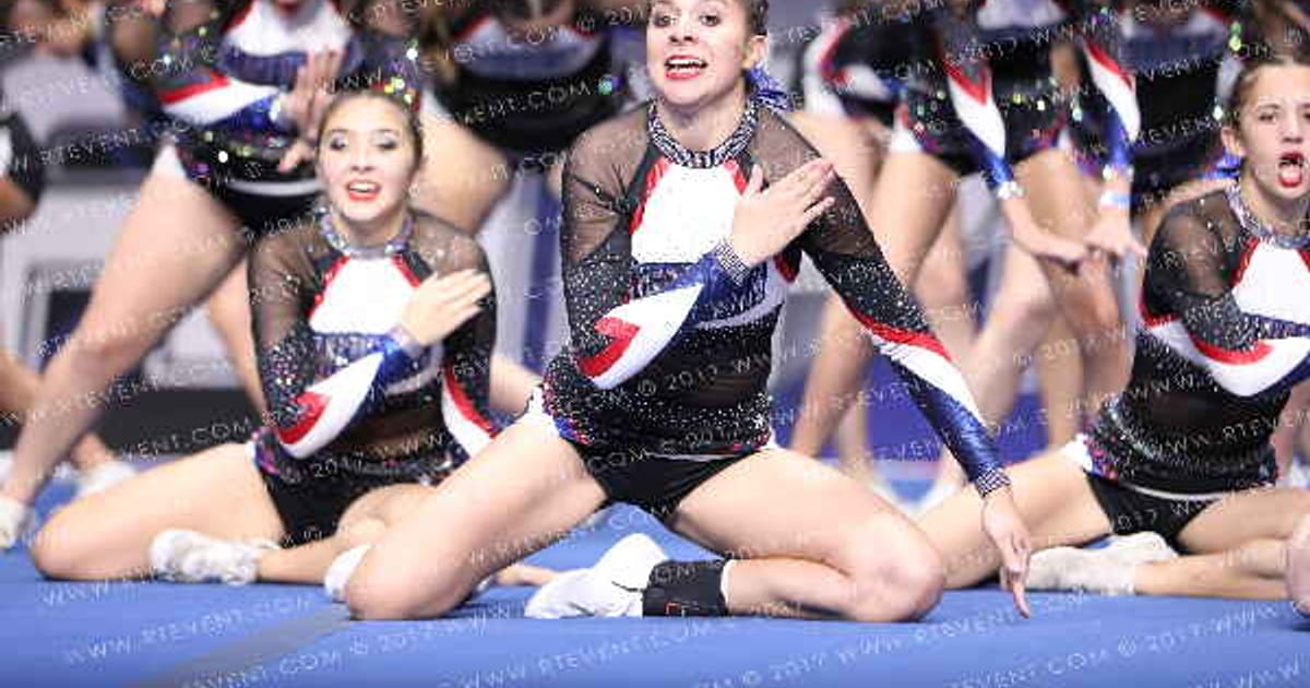 AMERICAN CHEER JR RED · DII State Bakersfield Battle