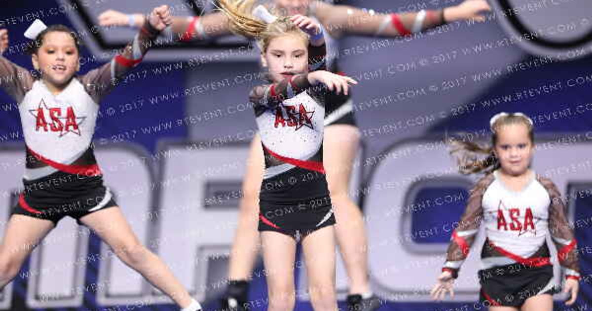 ALL STAR ATHLETICS ROARING REDS · DII State Bakersfield Battle