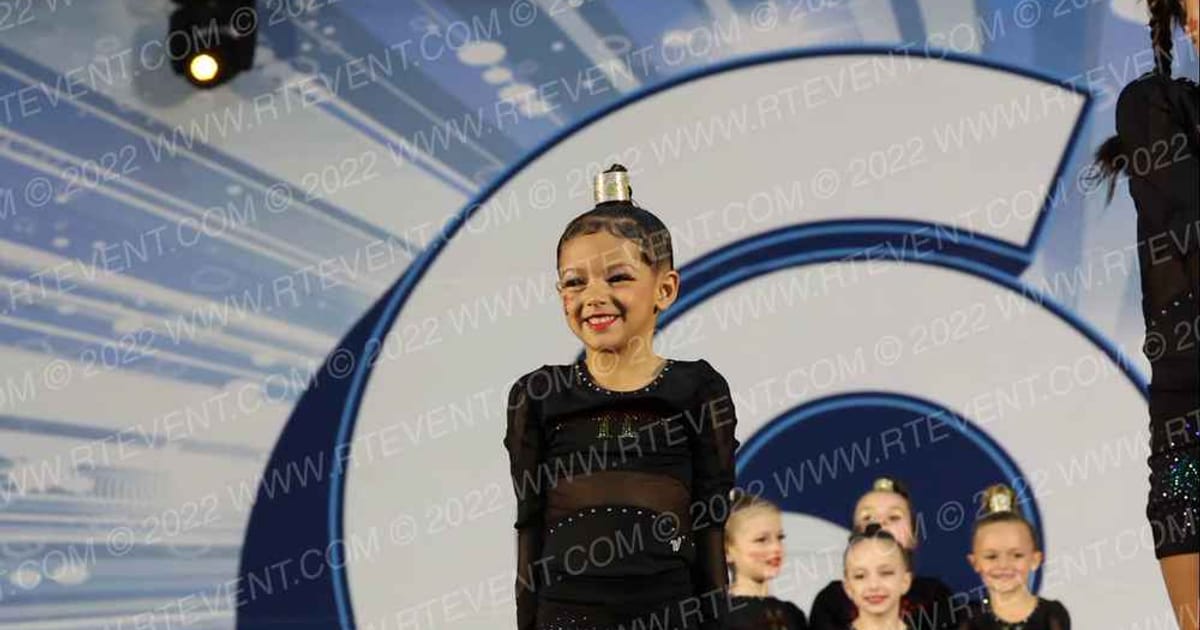 Legends Cheer Academy II Ante UP! · COA Louisville Challenge