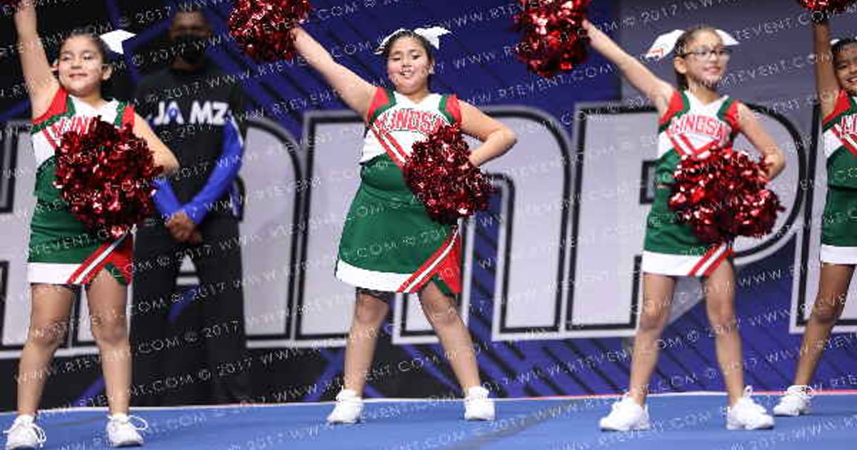LINDSAY CARDINALS · DII State Bakersfield Battle