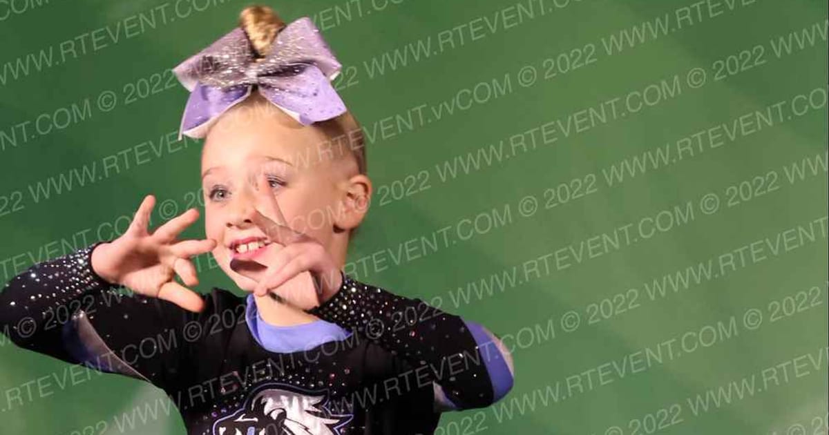 Lions Cheer Company Mighty Cats · CSG Peoria Challenge