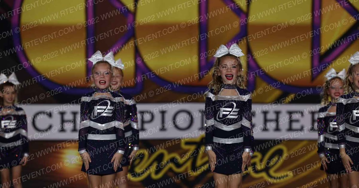 Findlay Cheer Elite Mini Starlights · Turkey Time Cheer and Dance Tournament