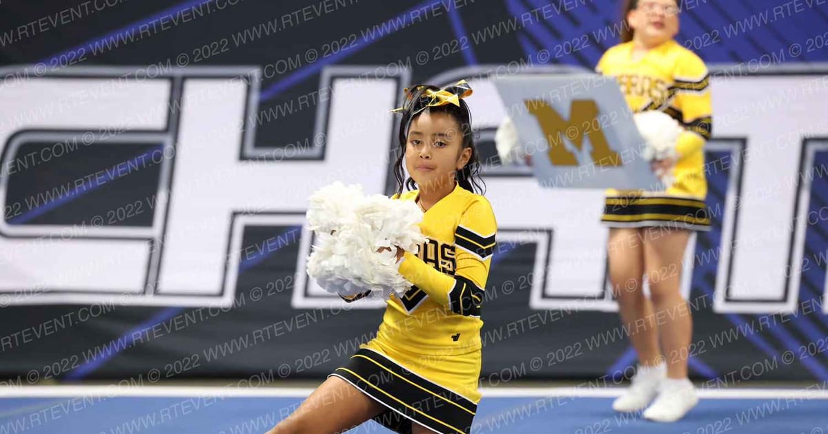 COBRA CHEER PEEWEES · Royal Valley