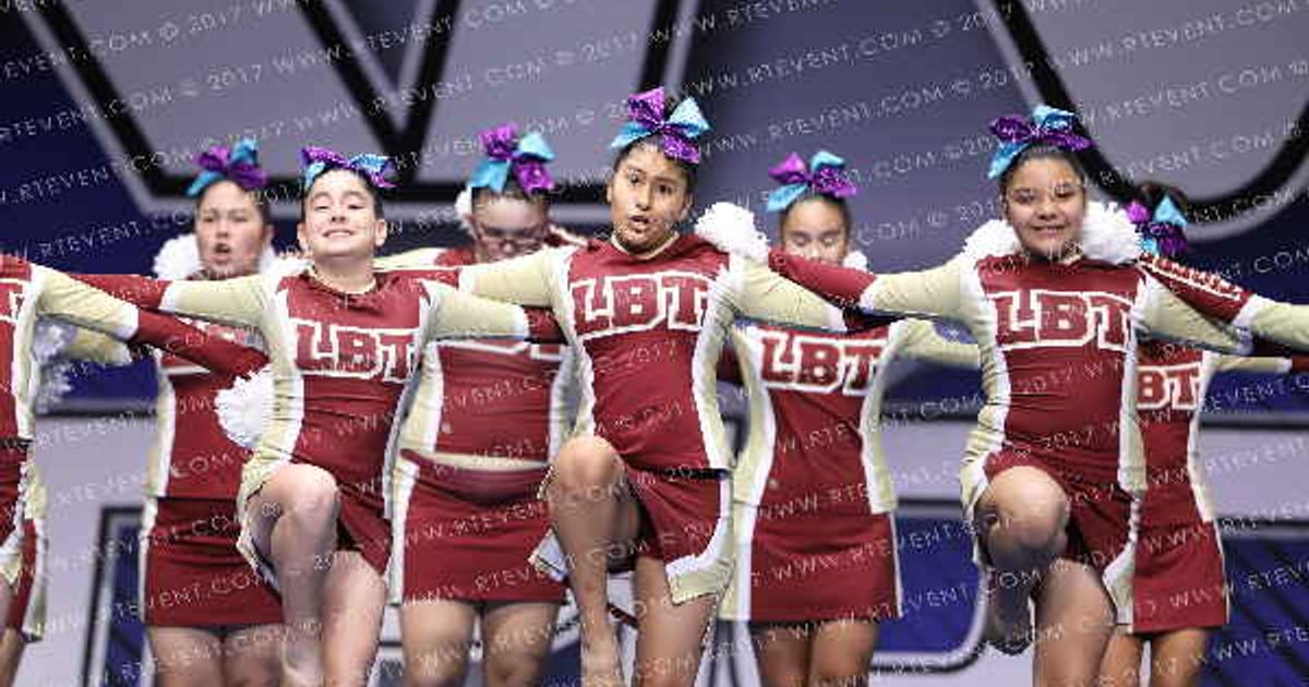 LOS BANOS TIGERS SENIORS · DII State Bakersfield Battle