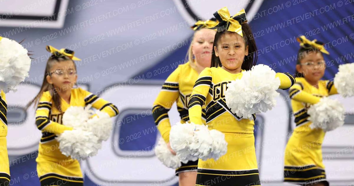 COBRA CHEER PEEWEES · Royal Valley