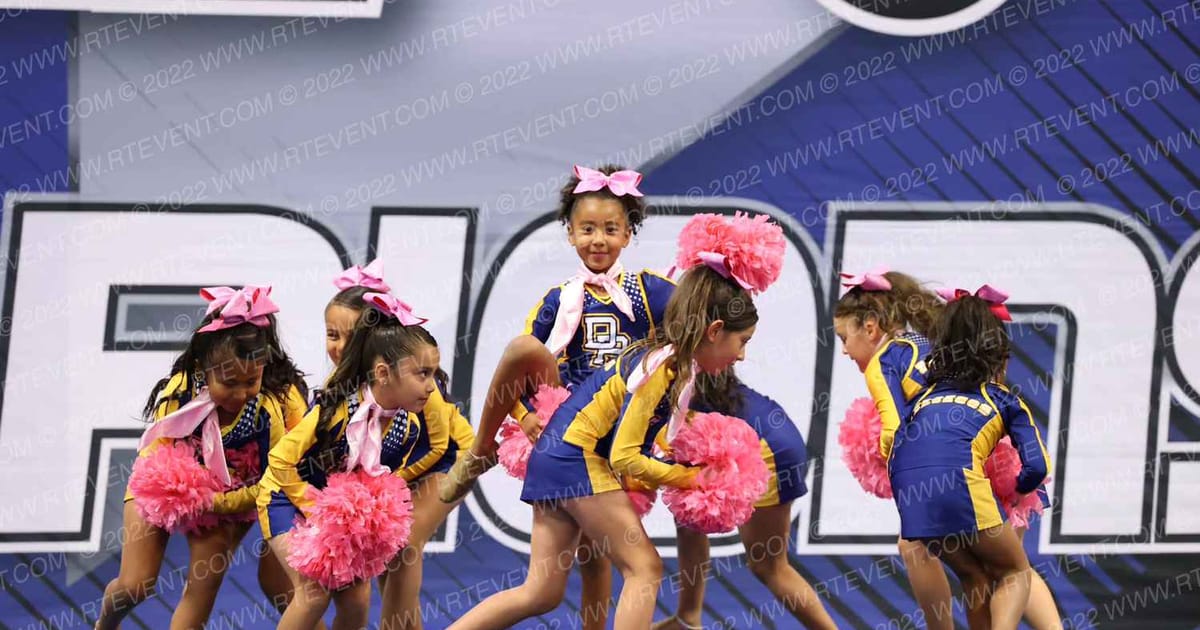 DOS PALOS MIGHTY MITES · Royal Valley