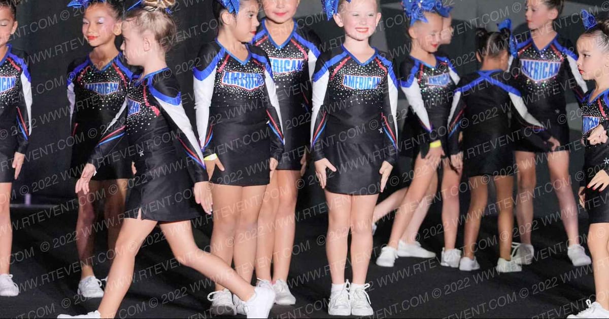 American Cheer TINY STARS · The Souther California Southern Showcase