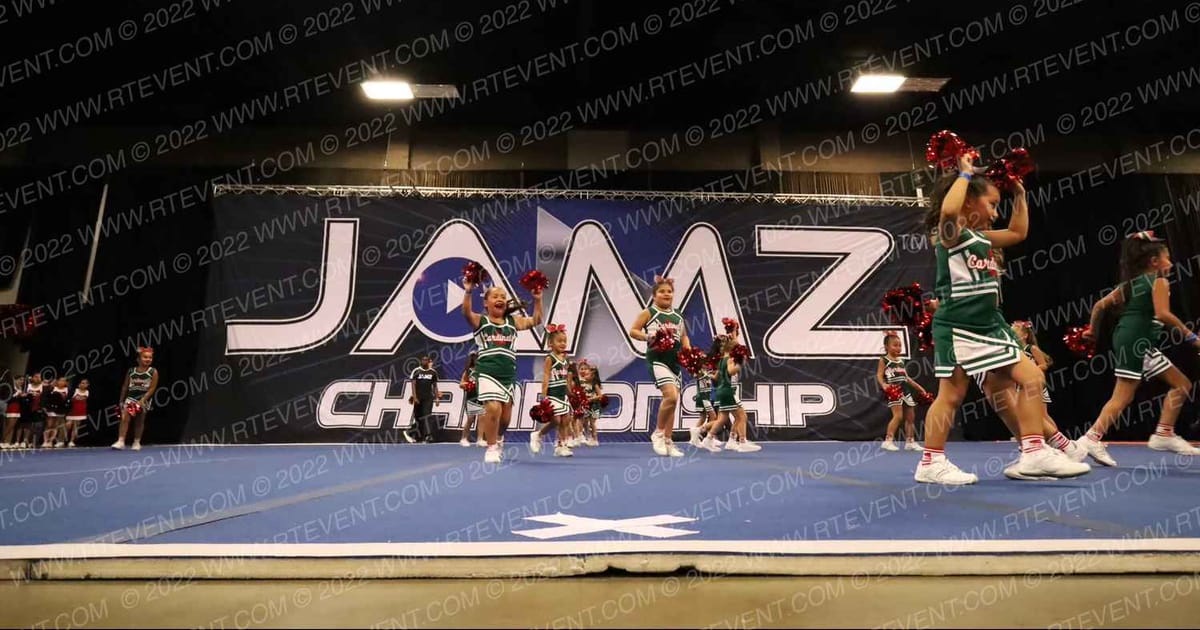LINDSAY BANTAMS CHEER · Royal Valley